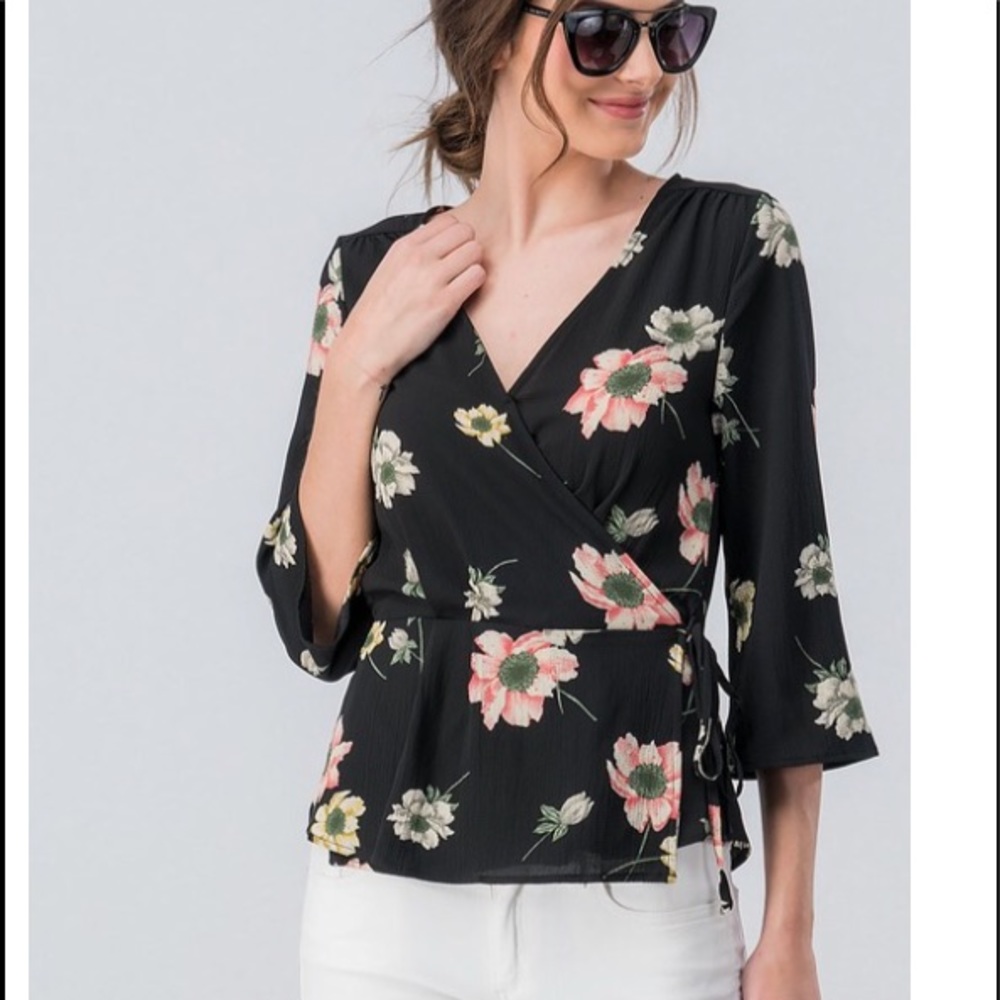 Floral wrap top ( 2 LEFT )